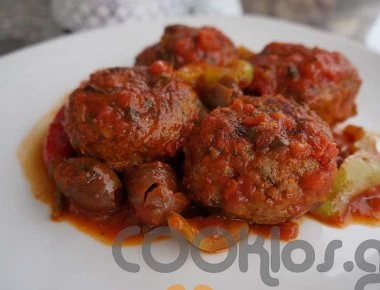 Η συνταγή της ημέρας: Μπιφτεκάκια με ρούμι και τζίντζερ